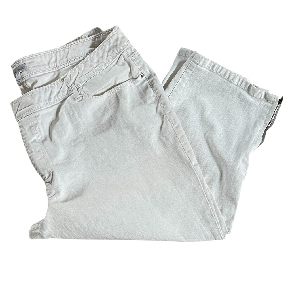 💛 White Denim Cropped Jeans